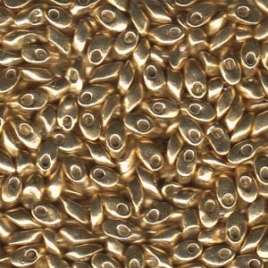 L.Magatama 4X7 mm.Galvinized Gold  5 гр.