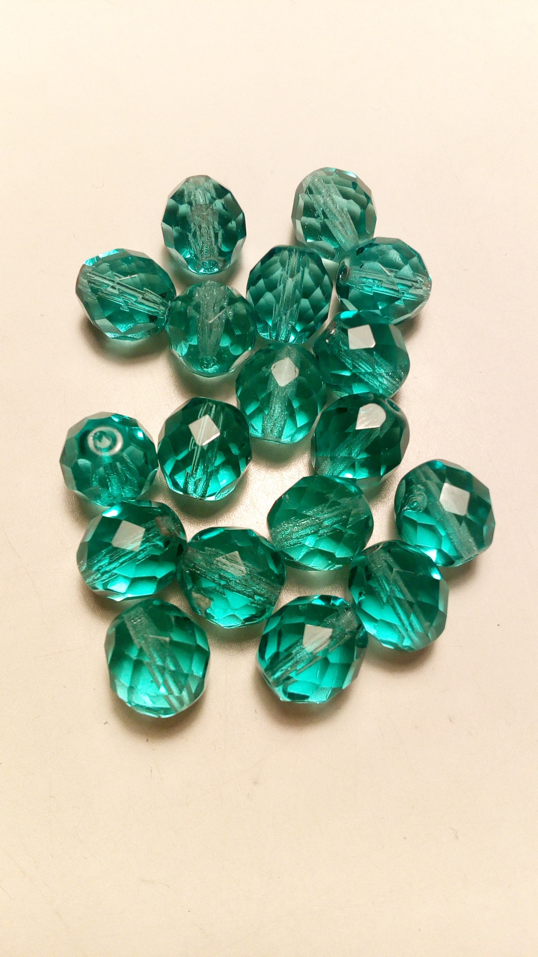 Бусины граненые 10 мм., 15 шт. 00030/50700