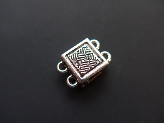 ������� ��������� ����������  10�16 ��.